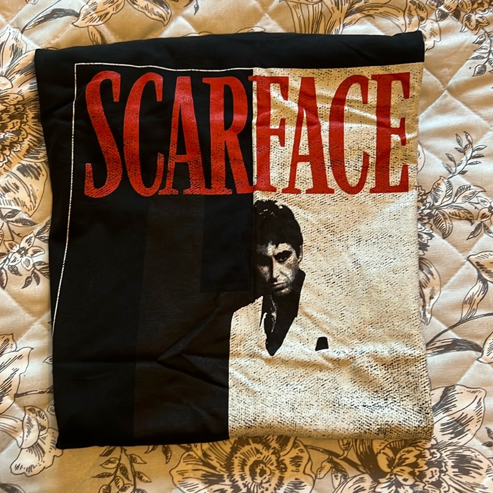 Scarface men’s shirt NWOT